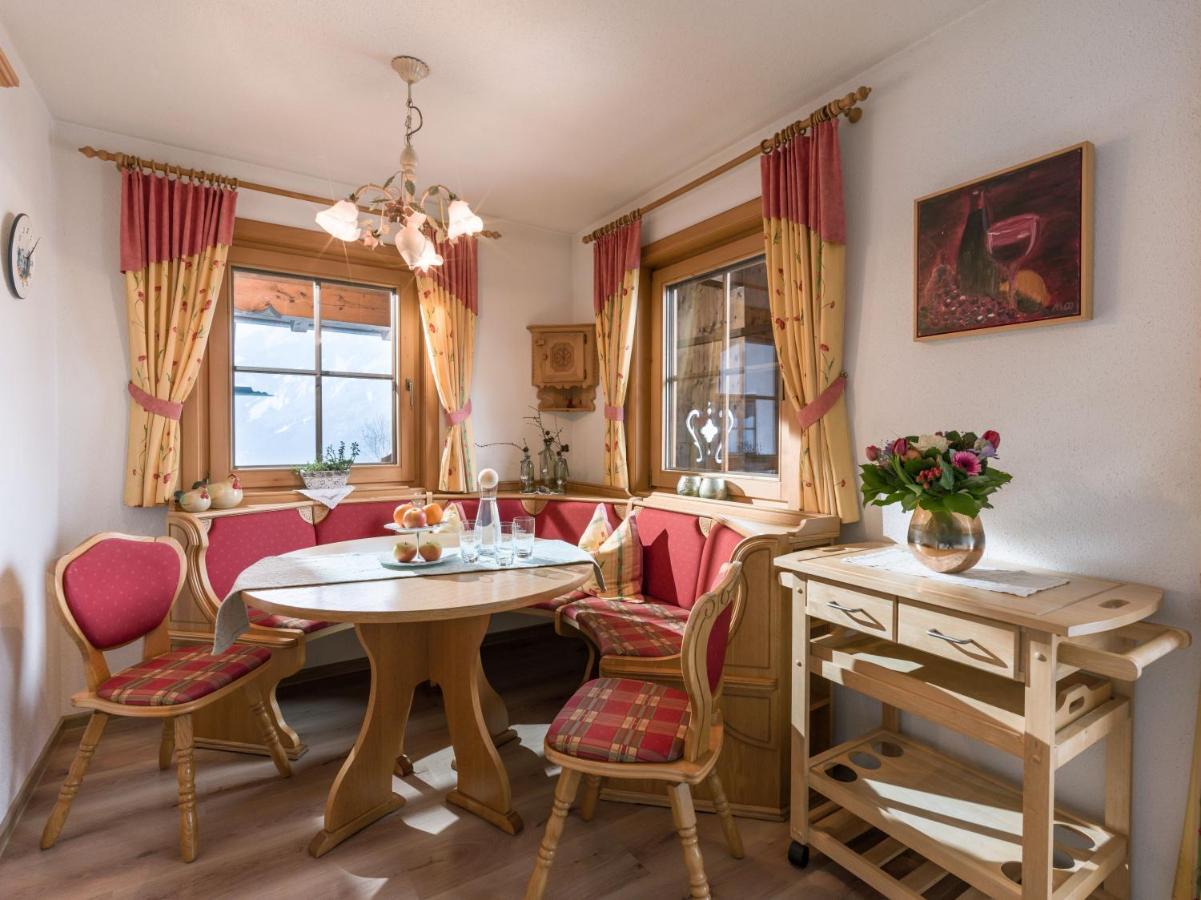 Appartamento Haus Bichl Finkenberg Esterno foto