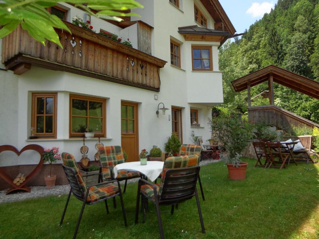 Appartamento Haus Bichl Finkenberg Esterno foto